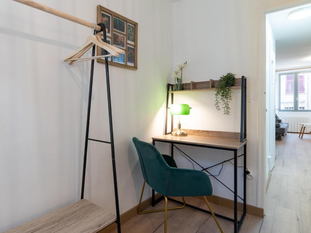 Ferienwohnung La Petite Parenthese Vienna Authentica Vienne  Exterior foto